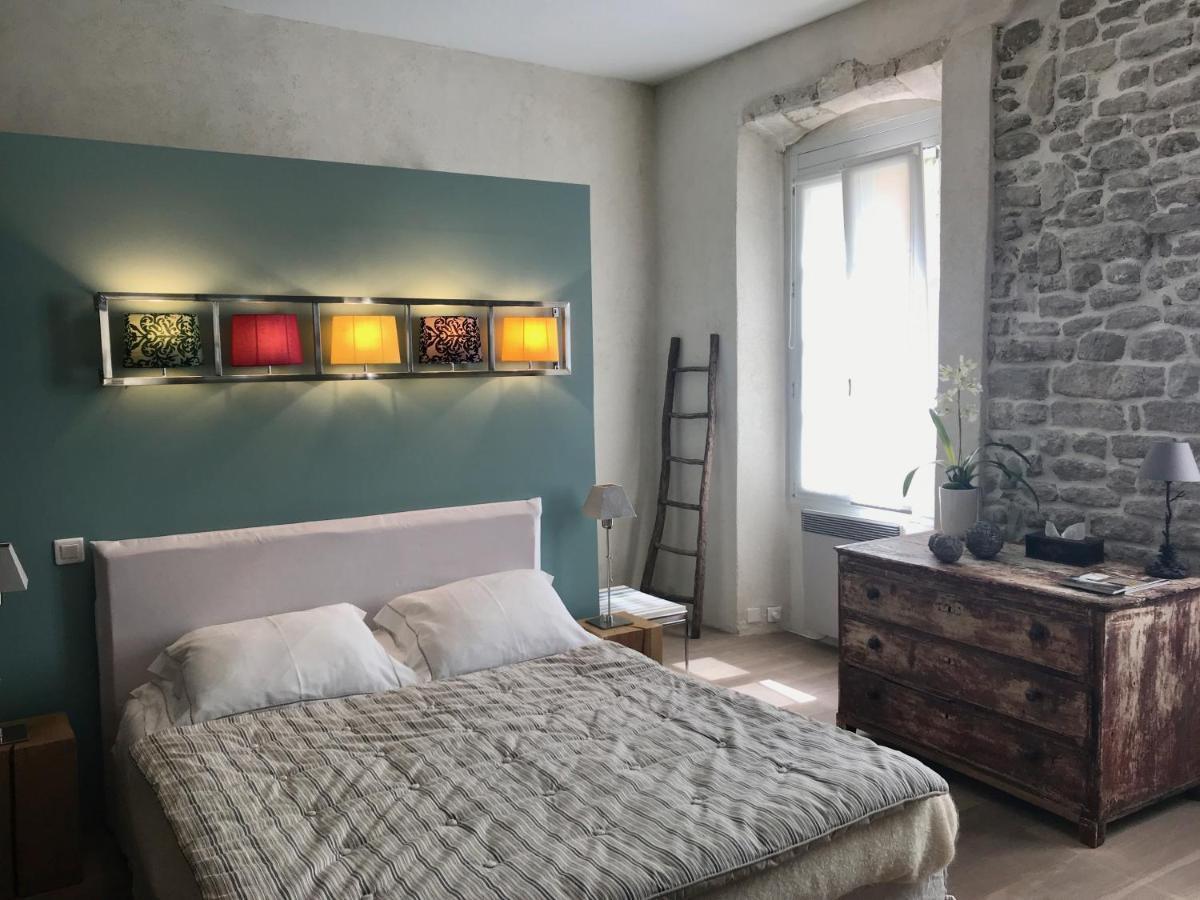 شقة Le Loft Des Antiquaires, LʼIsle-sur-la-Sorgue المظهر الخارجي الصورة
